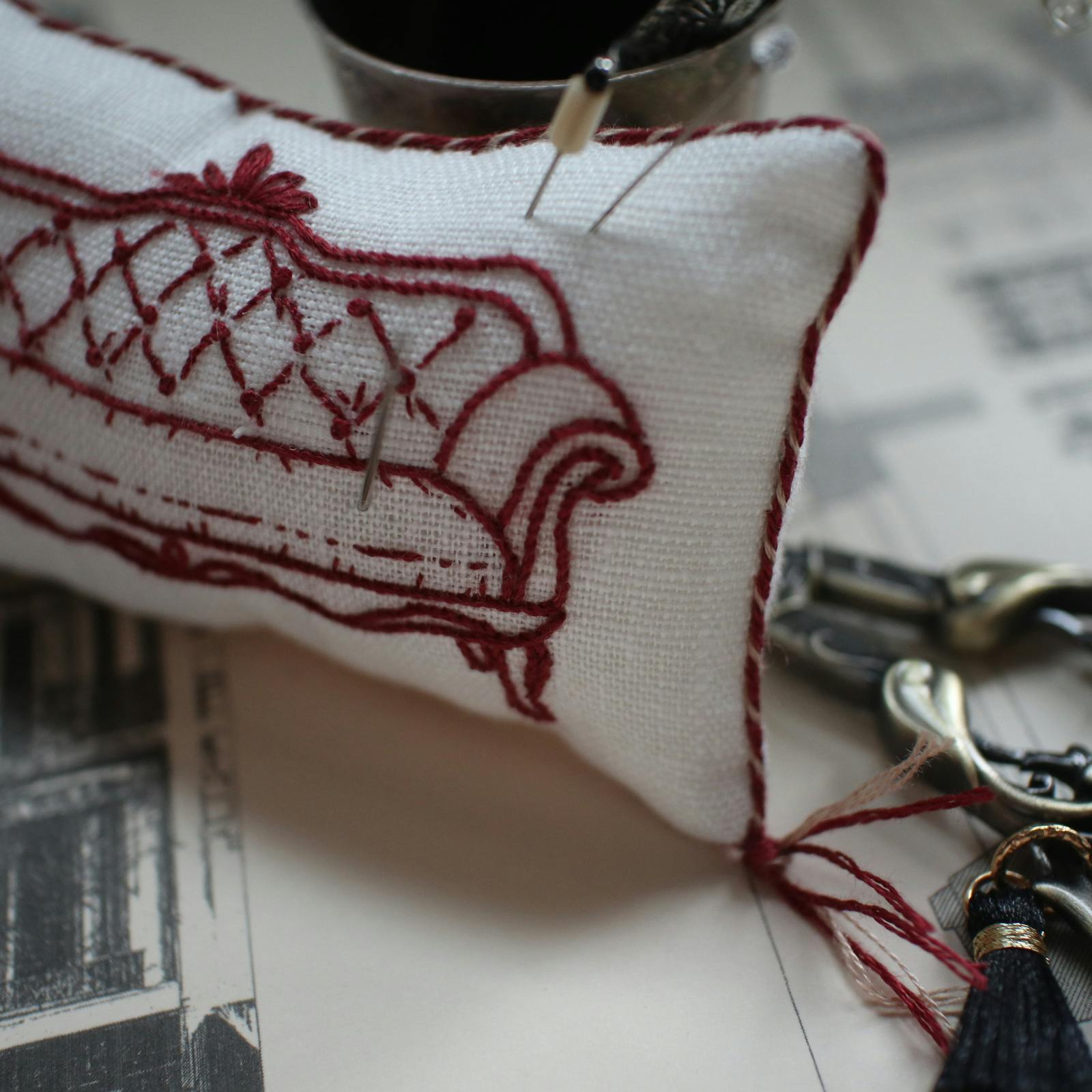 無料のフランス刺繍動画レッスンはこちら