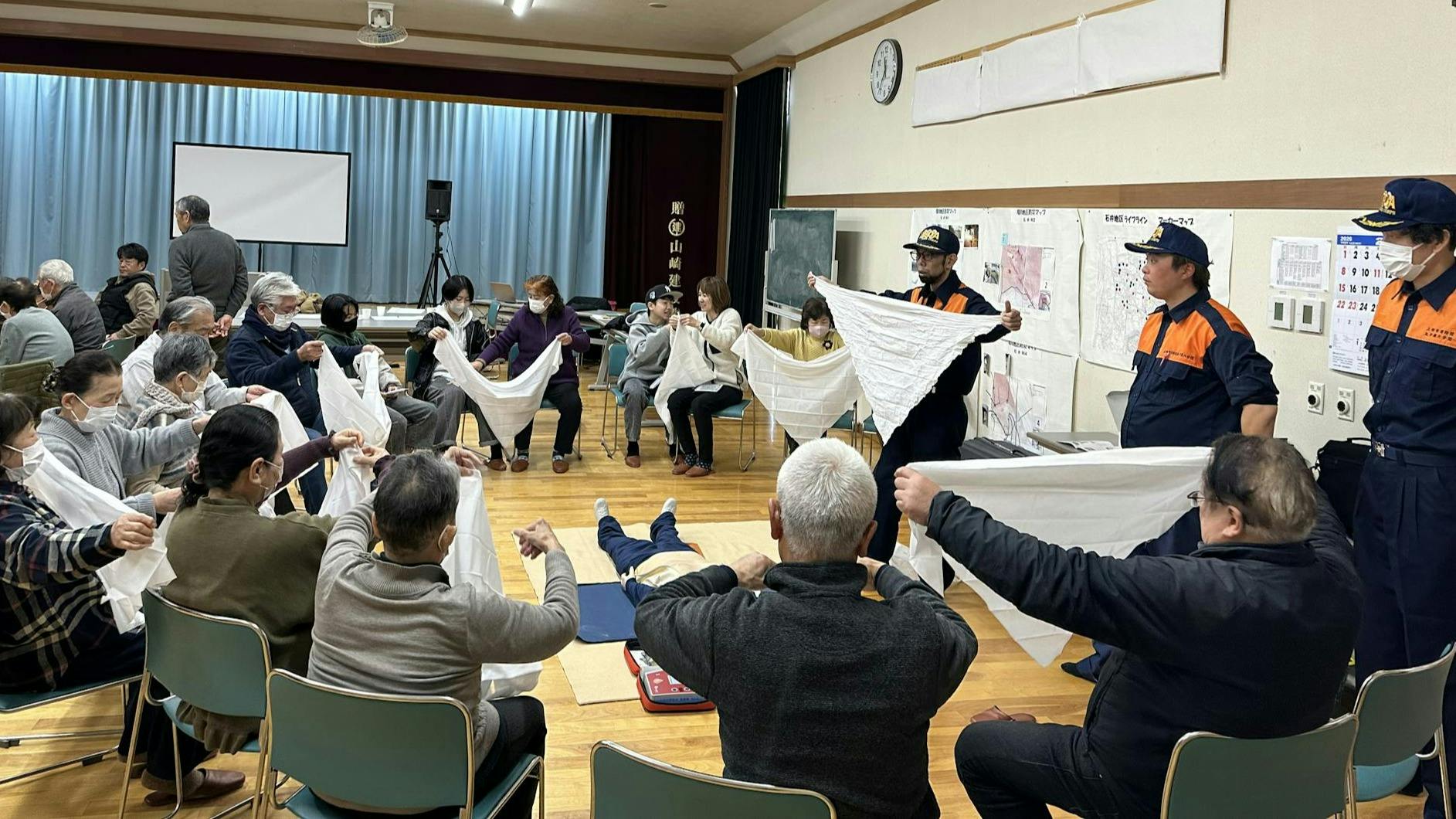 防災マップを作成中の机の上