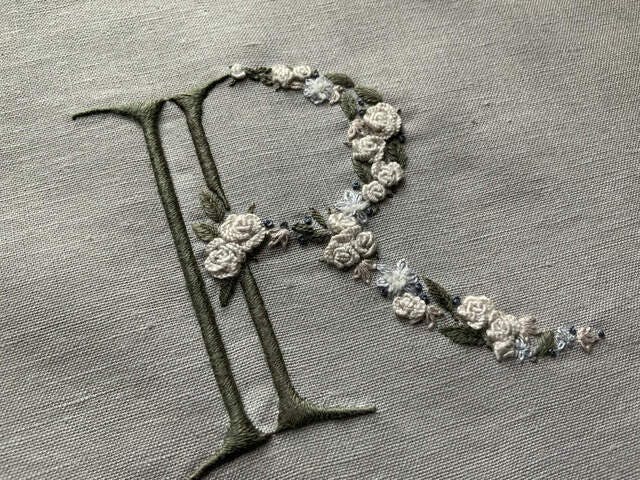 【刺繍の通信講座】基礎から応用まで体系的に学べるカリキュラムとは