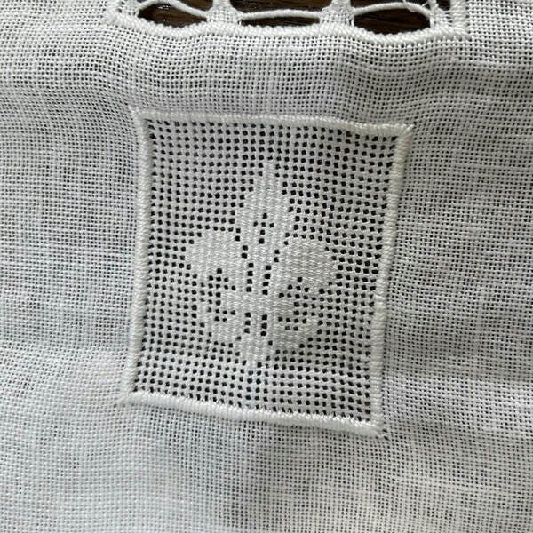 オリジナル刺繍図案｜独自の世界観を確立するための工夫について