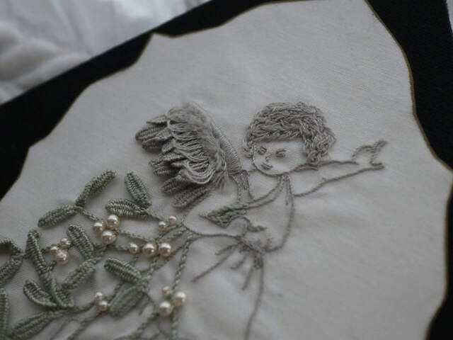 刺繍作家｜作品販売からワークショップまで：多様な仕事内容とは