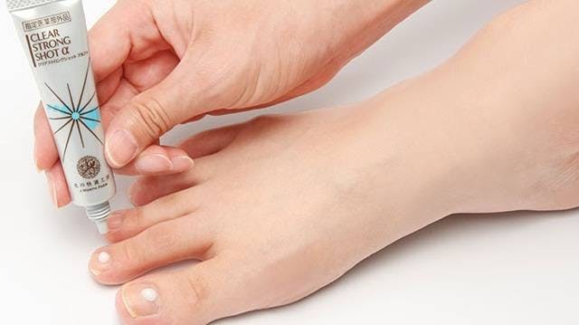 クリアストロングショットアルファの口コミは？薬用ジェルの使い方